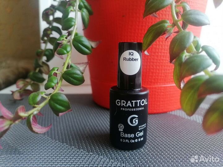 База и топ для ногтей