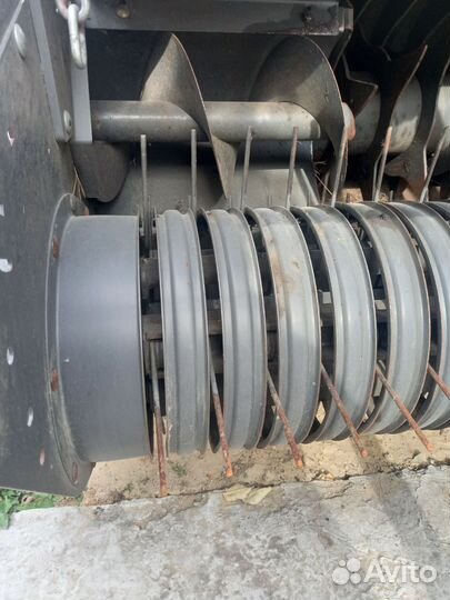 Пресс-подборщик Claas Variant 380, 2011