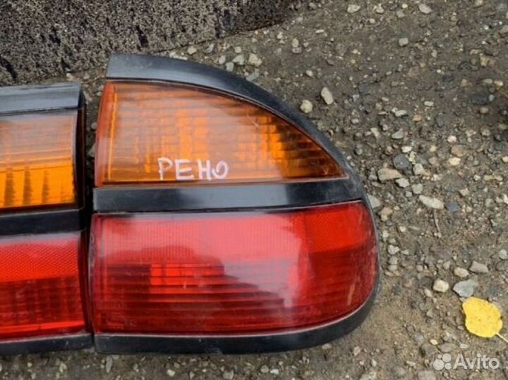 Стопарь задний правый Renault Laguna 1