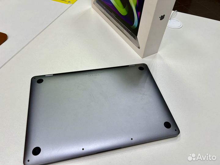 Apple MacBook Pro M2 Space Gray 8/256 42 цикла
