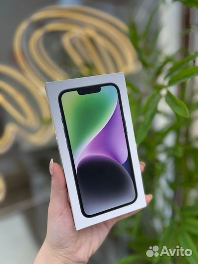 iPhone 14, 256 ГБ