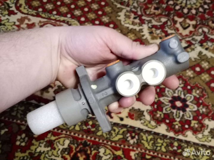 Главный тормозной цилиндр ford transit