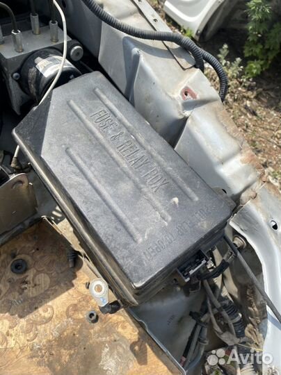 Блок предохранителей Ssang Kyron d20dt