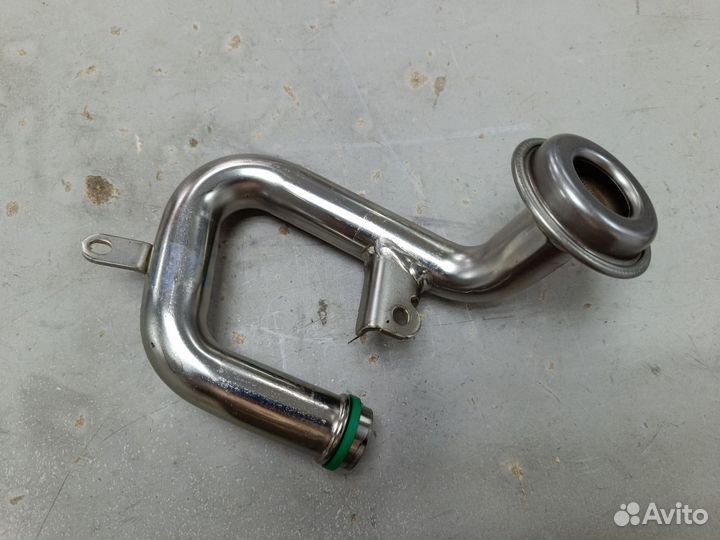 Маслозаборник XF XJ XE F-Type F-Pace 10-20 LR01070