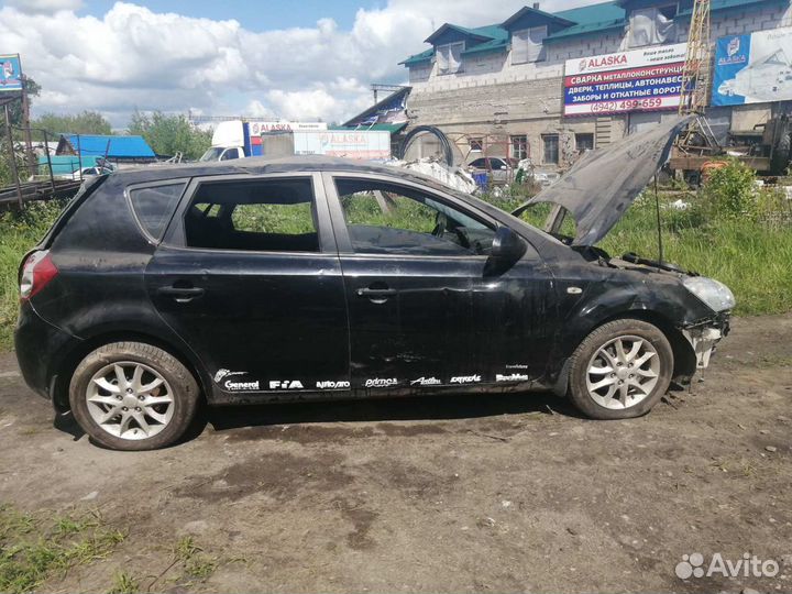 Запчасти Б\У Kia Cee'd хэтчбек 1.4 (G4FA)