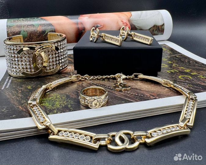 Комплект Chanel серьги браслет колье кольцо