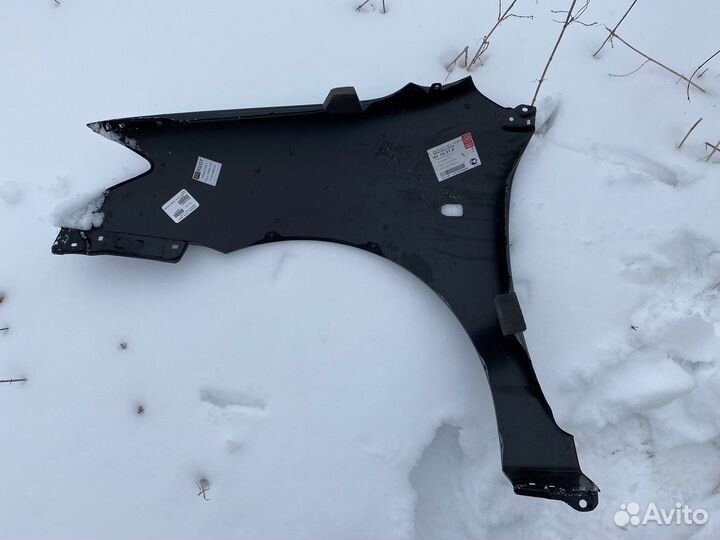 Правое крыло Toyota corolla e120