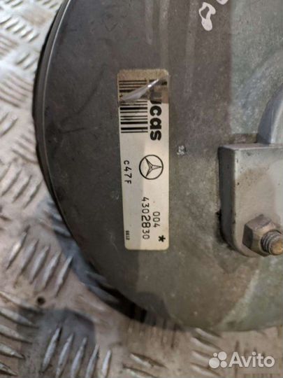 Вакуумный усилитель тормозов Mercedes-Benz E-Class