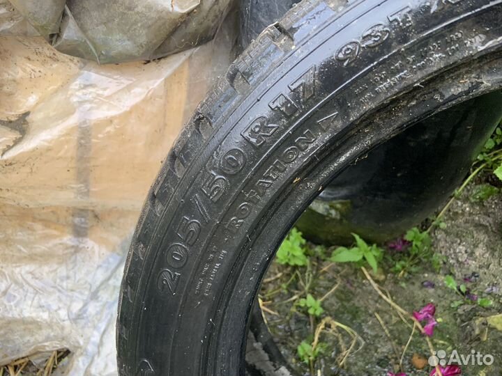 Nokian Tyres Hakkapeliitta 7 205/50 R17