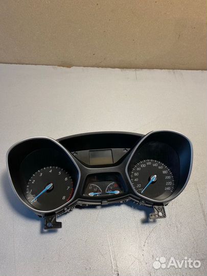 Щиток приборов Ford Focus 3 1.6