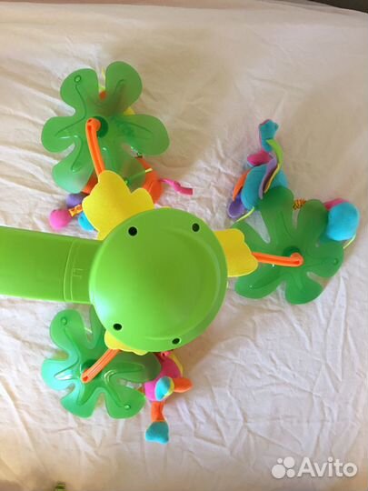 Мобиль tiny love в отличном состоянии