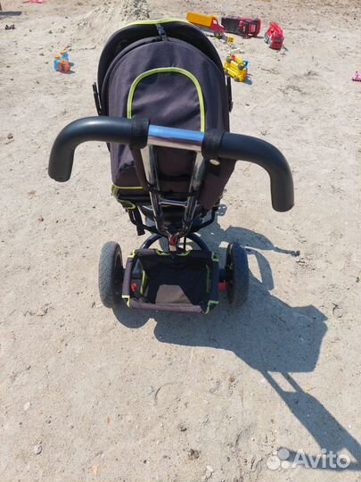 Детский велосипед трехколесный с ручкой