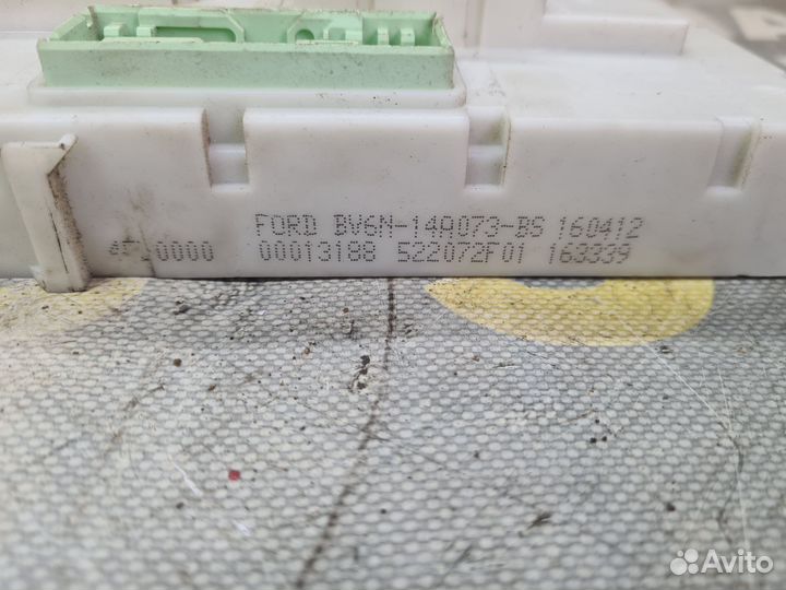 Блок предохранителей 