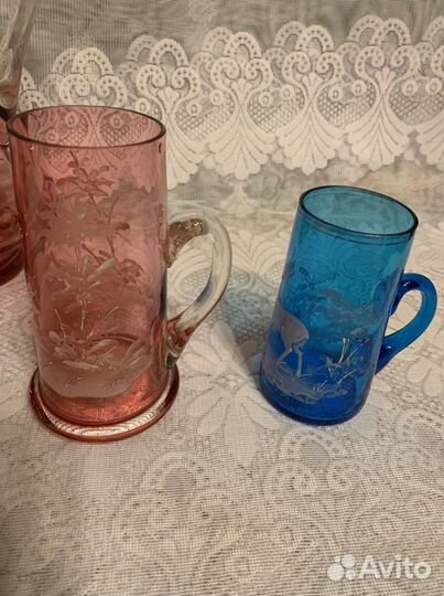 Винтаж. Графин, стаканы, кружки