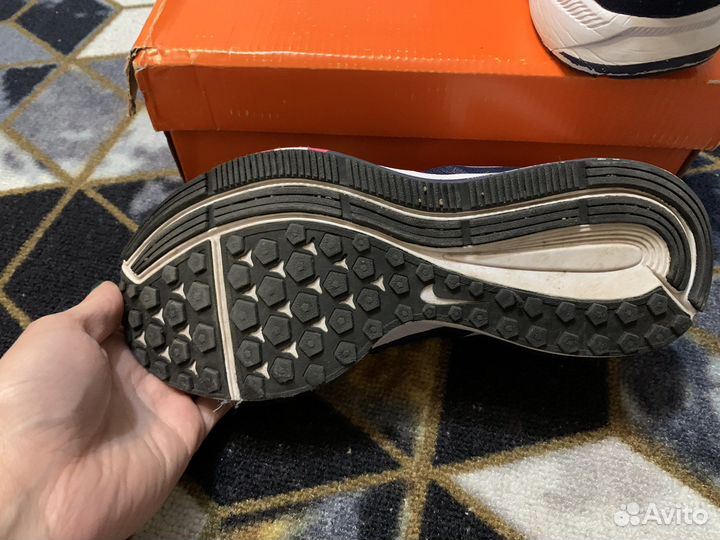 Кроссовки nike женские 37 38