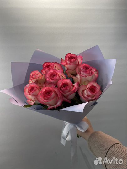 Букет на 1 сентября цветы розы диантусы