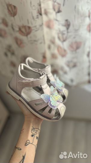 Сандалии детские