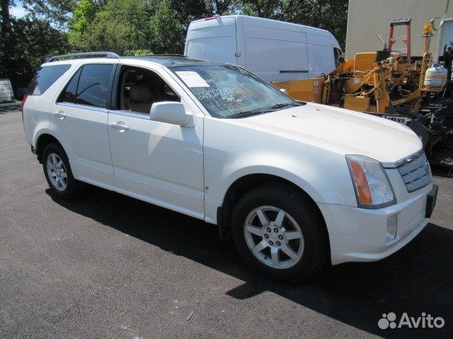Разбор на запчасти Cadillac SRX 2004-2009