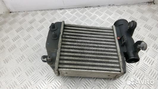 Радиатор интеркуллера audi A6 C6 (93X01KC02)