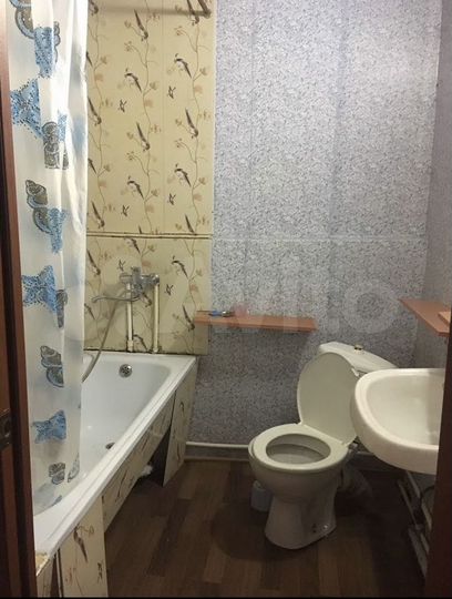 Комната 13 м² в 3-к., 1/2 эт.