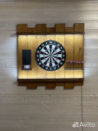 Дартс кабинет с мишенью