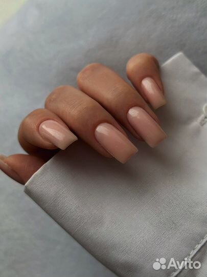 Маникюр и педикюр