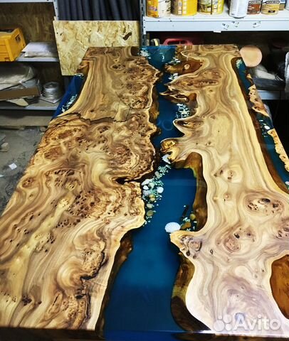 Компьютерный стол из слэба