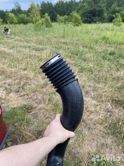 Патрубок воздушного фильтра Ford mustang 6