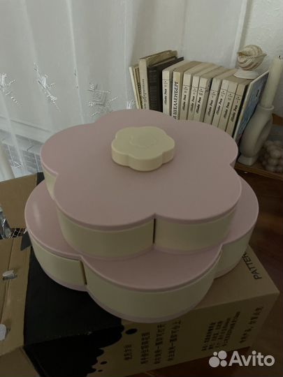 Раздвижная менажница для сладостей и сухофруктов