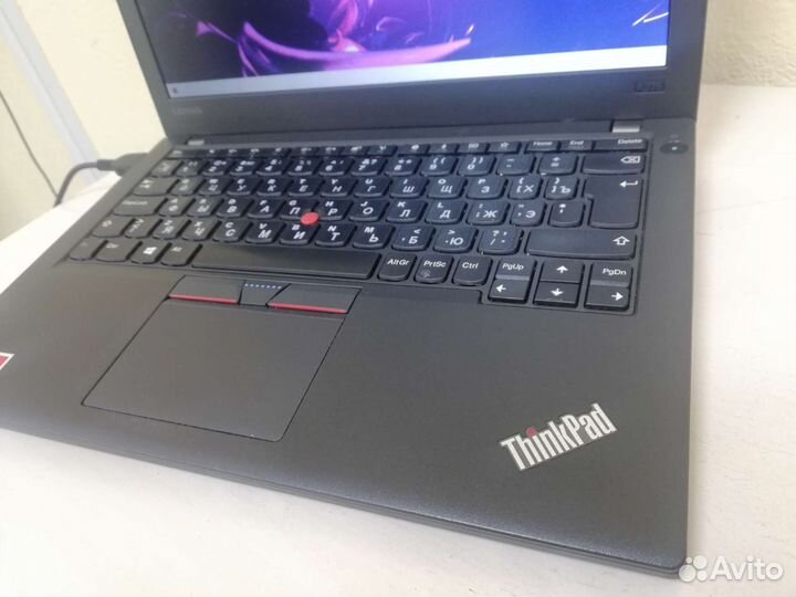 Тонкий Thinkpad A10 9700B 2.5Gh/Ssd/8Гб/12.5 Экран