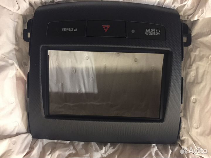 Mitsubishi штатное головное устройство