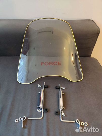 Ветровое стекло