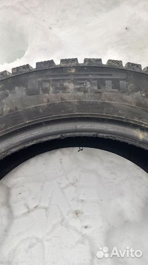 Pirelli Ice Zero 235/55 R19