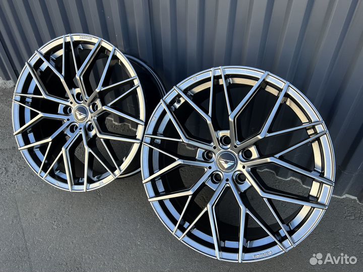 Диски Vorsteiner V105 HB R18 5-120 BMW F Кузов