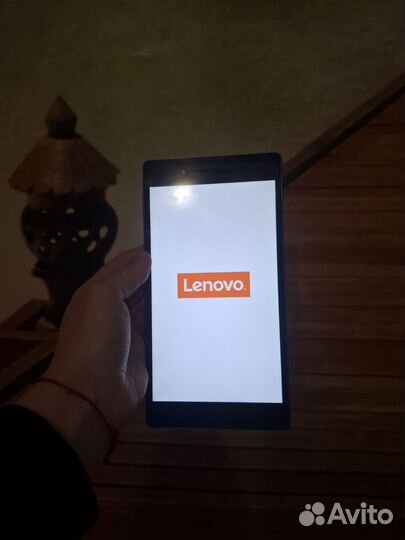 Планшет Lenovo