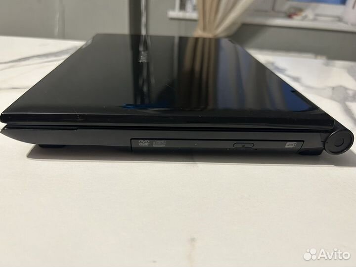 Samsung R20 ноутбук