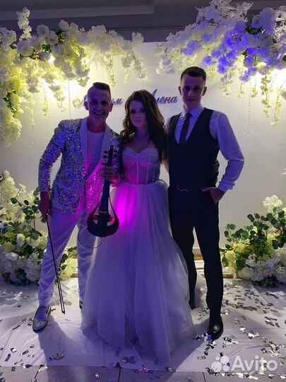 Саксофонист Скрипач Скрипка саксофон скрипачка