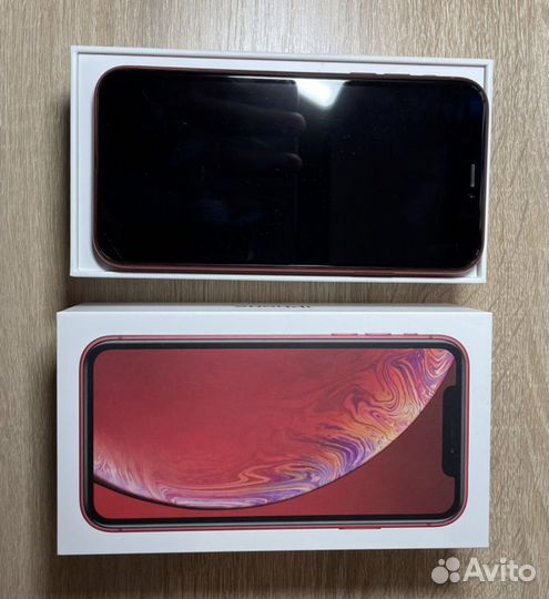 iPhone Xr, 64 ГБ