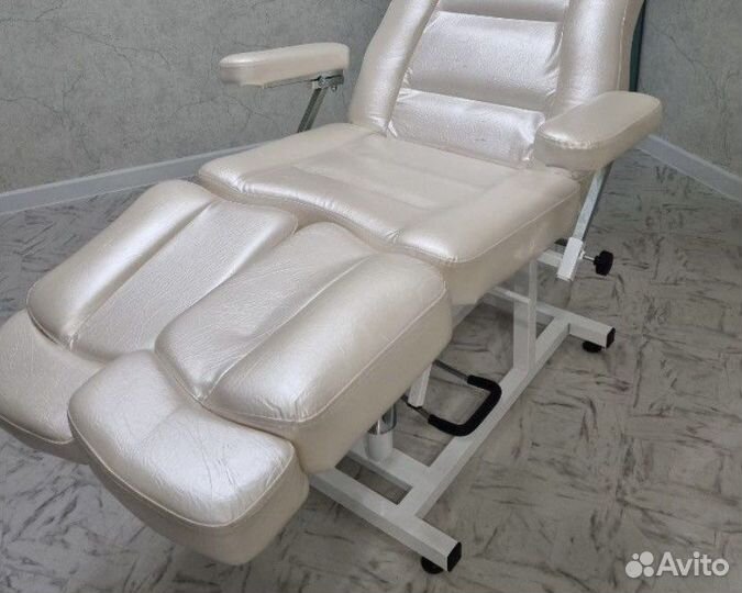 Педикюрное кресло