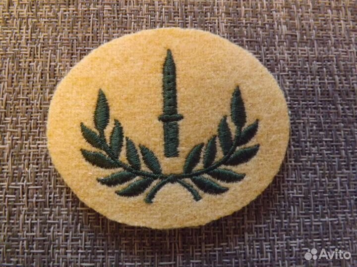 Шевроны и нашивки