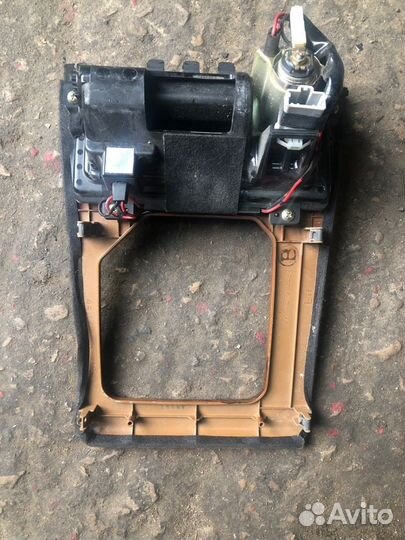 Центральная консоль Honda Legend KA9 2000