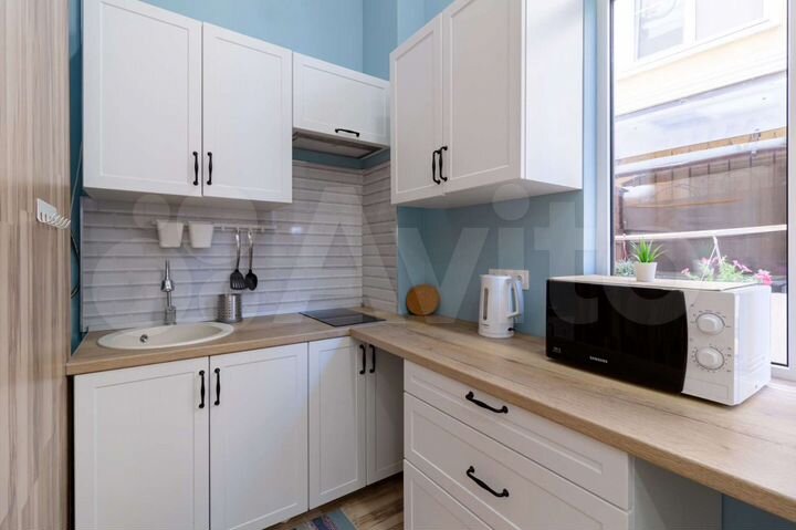 2-к. квартира, 55 м², 1/3 эт.