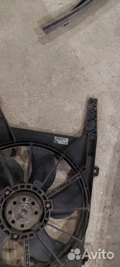 Вентилятор радиатора Renault Scenic 1.6 I 2000г