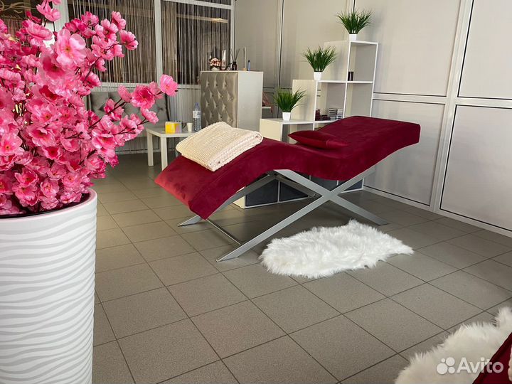 Анатомическая кушетка luxe для наращивания ресниц