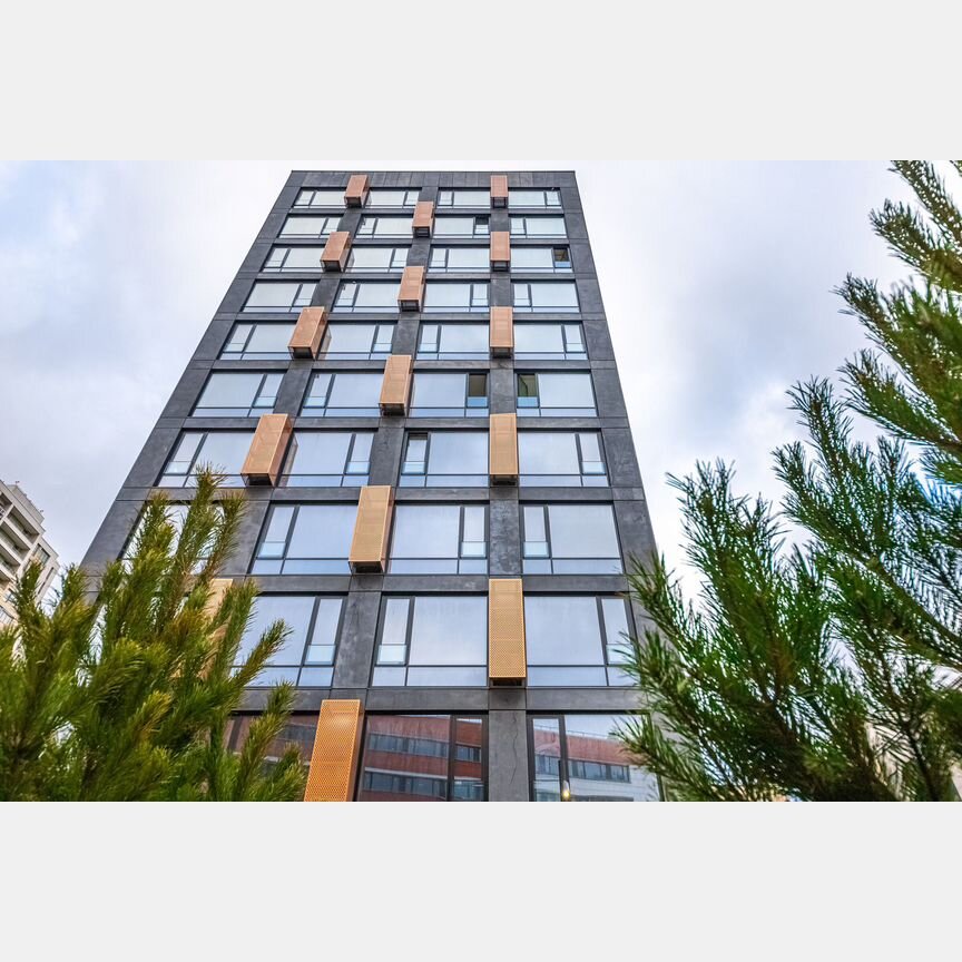 4-к. квартира, 130,4 м², 8/13 эт.