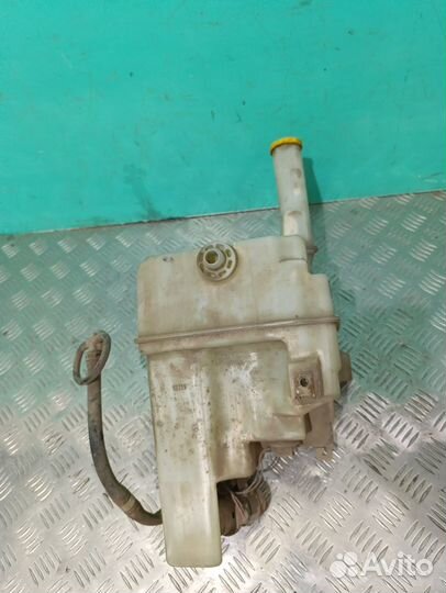 Бачок омывателя б/у Mazda 6 GG 2002-2007