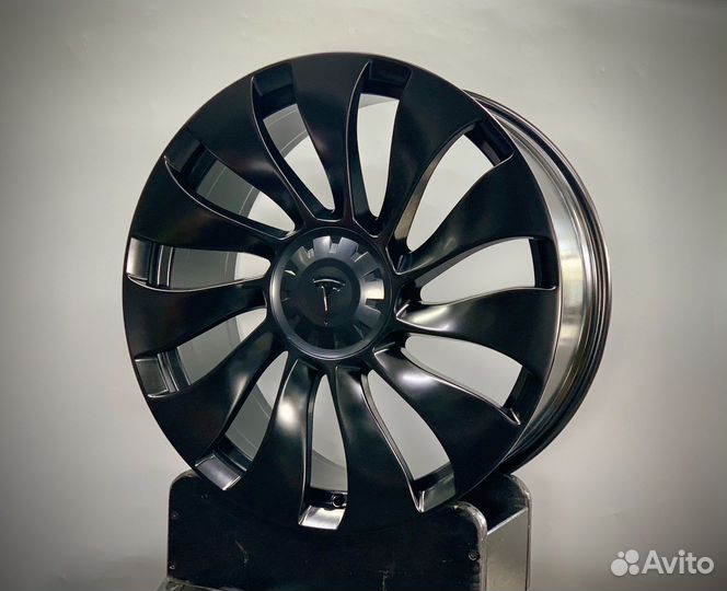Литые Диски R20 Tesla Y черные матовые