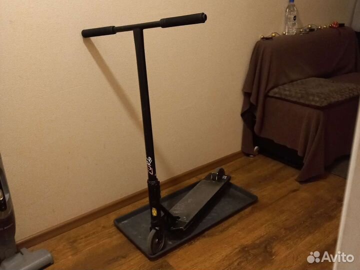 Трюковой самокат TechTeam бу