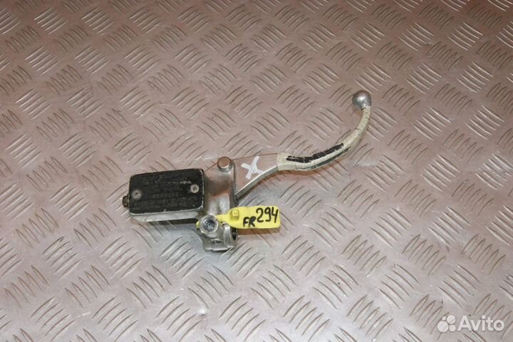 Машинка тормозная передняя Suzuki Intruder 400