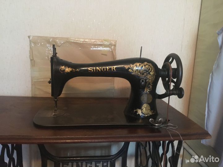 Швейная машина зингер ножная